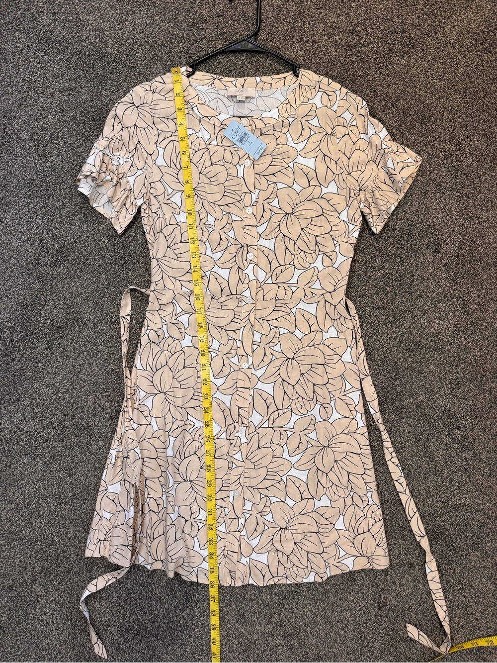 Loft Outlet Summer Belted Button Up Shirt Dress Beige Black Flower Detail Sz 2P - Picture 12 of 12